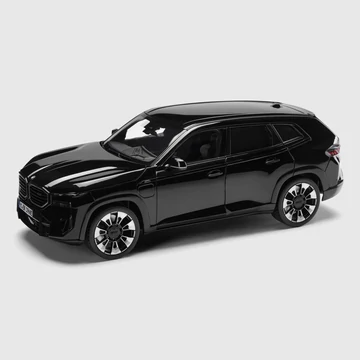 BMW XM modellautó 1:18 fekete (Black Saphier)