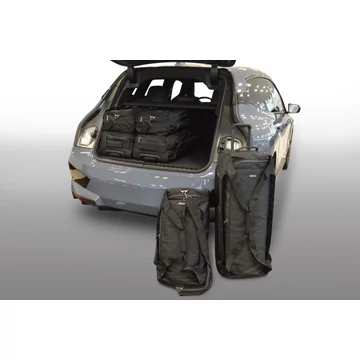 BMW i4 (G26) 2021 -&gt; 5 ajtós Original utazótáska szett