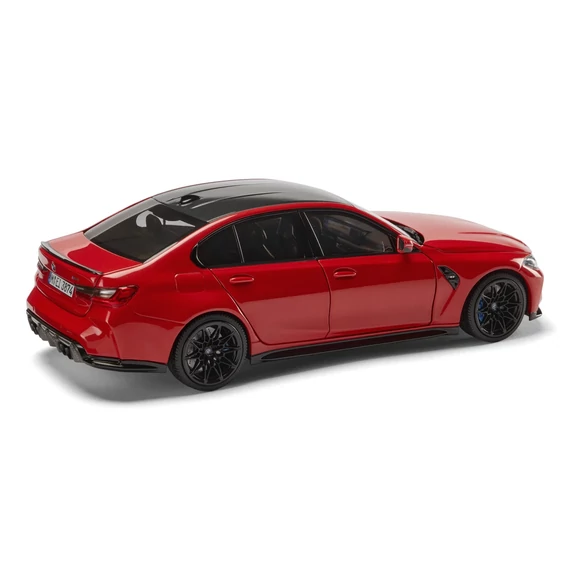 BMW M3 LCI (G80) modellautó 1:18 piros (Toronto Red) oldalnézet
